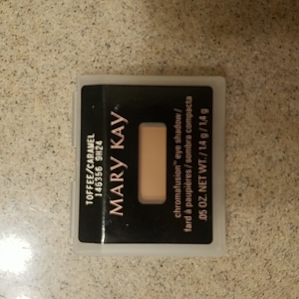 Mary Kay eyeshadow